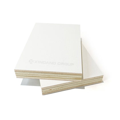 E0/E1 گریڈ میلامین آرائشی پلائیووڈ لکڑی کے اناج ختم کے ساتھ